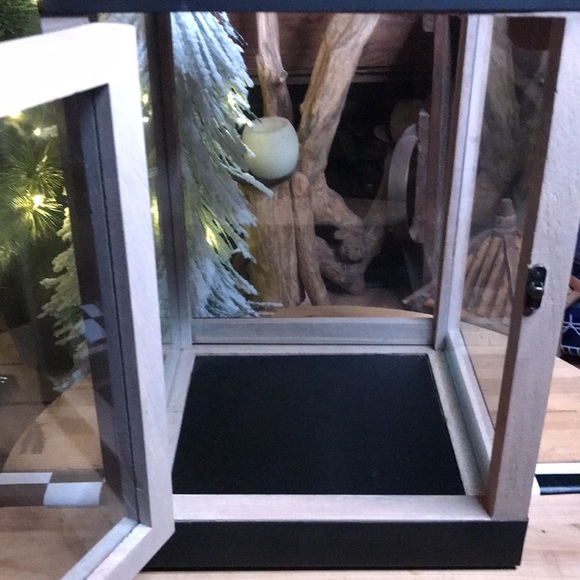 Pottery Barn Candle Luminary Levi Mango Wood Hinged Door Lantern - Size Small - Picture 11 of 16